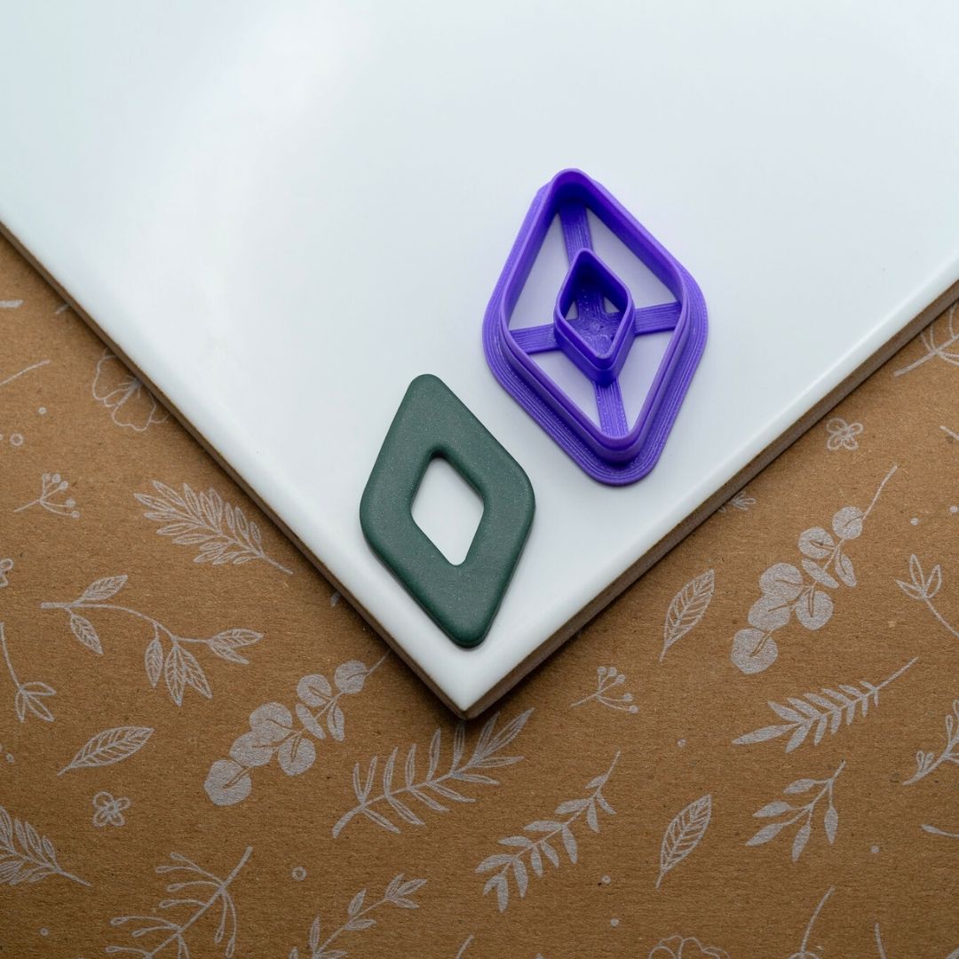 Emporte-pièce losange ajouré