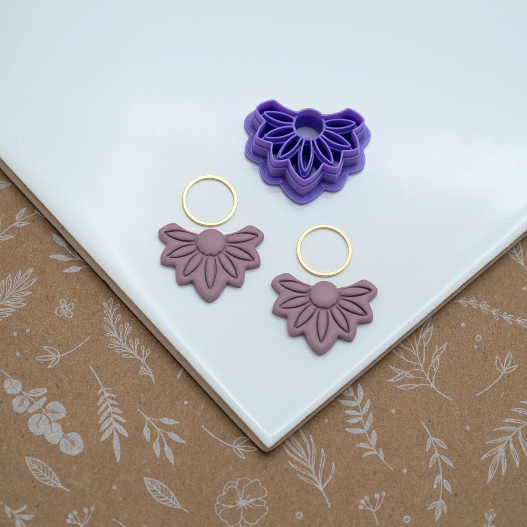 Emporte-pièce demi fleur Boho
