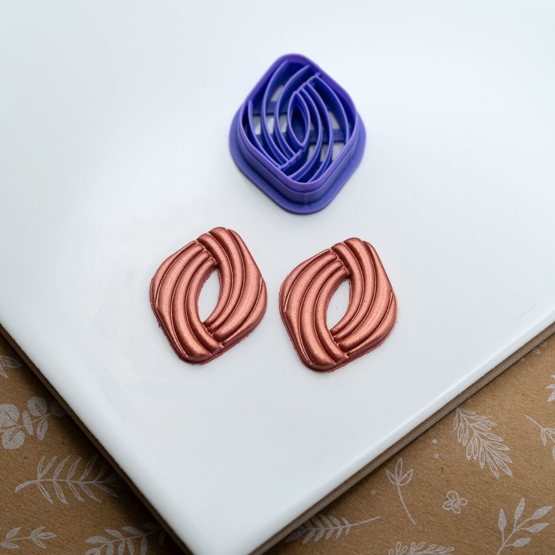 Emporte-pièce lignes croisées