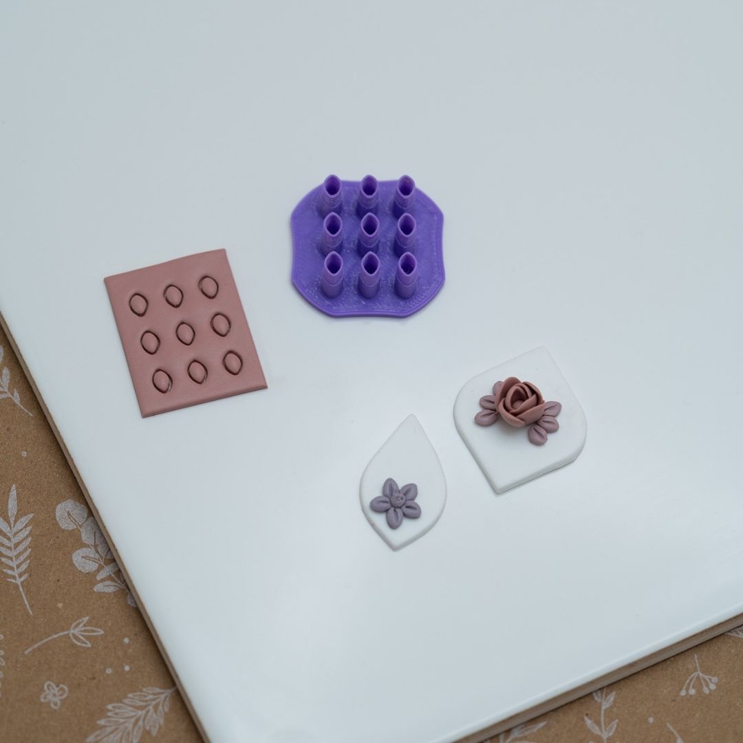 Outil mini pétales pour argile polymère