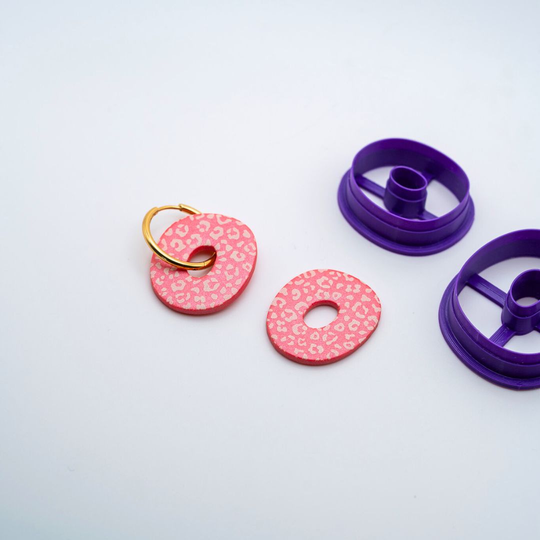 Emporte-pièce donut irrégulier ajouré