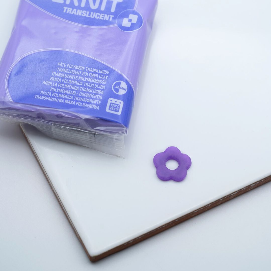 Pâte Cernit Translucent 56g - Violet (n°900)