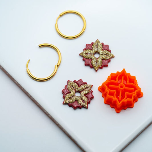 Emporte-pièce fleur de Noël pour créoles