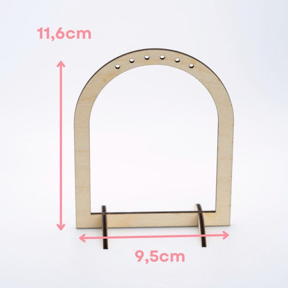 Présentoir pour boucles d'oreilles en bois brut