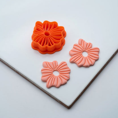 Emporte-pièce Fleur multimarques 26.14